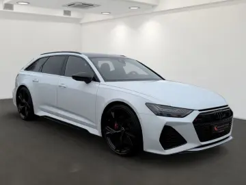 AUDI RS6 Avant 4.0 TFSI quattro Parken Tour DynamikPa