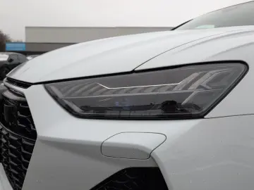 AUDI RS6 Avant 4.0 TFSI quattro Parken Tour DynamikPa