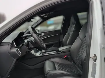 AUDI RS6 Avant 4.0 TFSI quattro Parken Tour DynamikPa