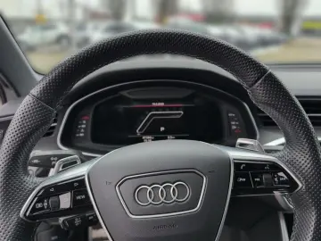 AUDI RS6 Avant 4.0 TFSI quattro Parken Tour DynamikPa