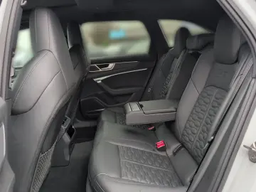 AUDI RS6 Avant 4.0 TFSI quattro Parken Tour DynamikPa