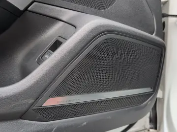 AUDI RS6 Avant 4.0 TFSI quattro Parken Tour DynamikPa