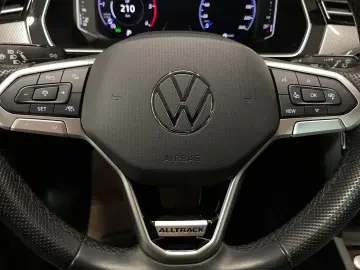 Volkswagen Passat Alltrack