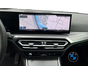 BMW 330 e xDrive Limousine M Sportpaket