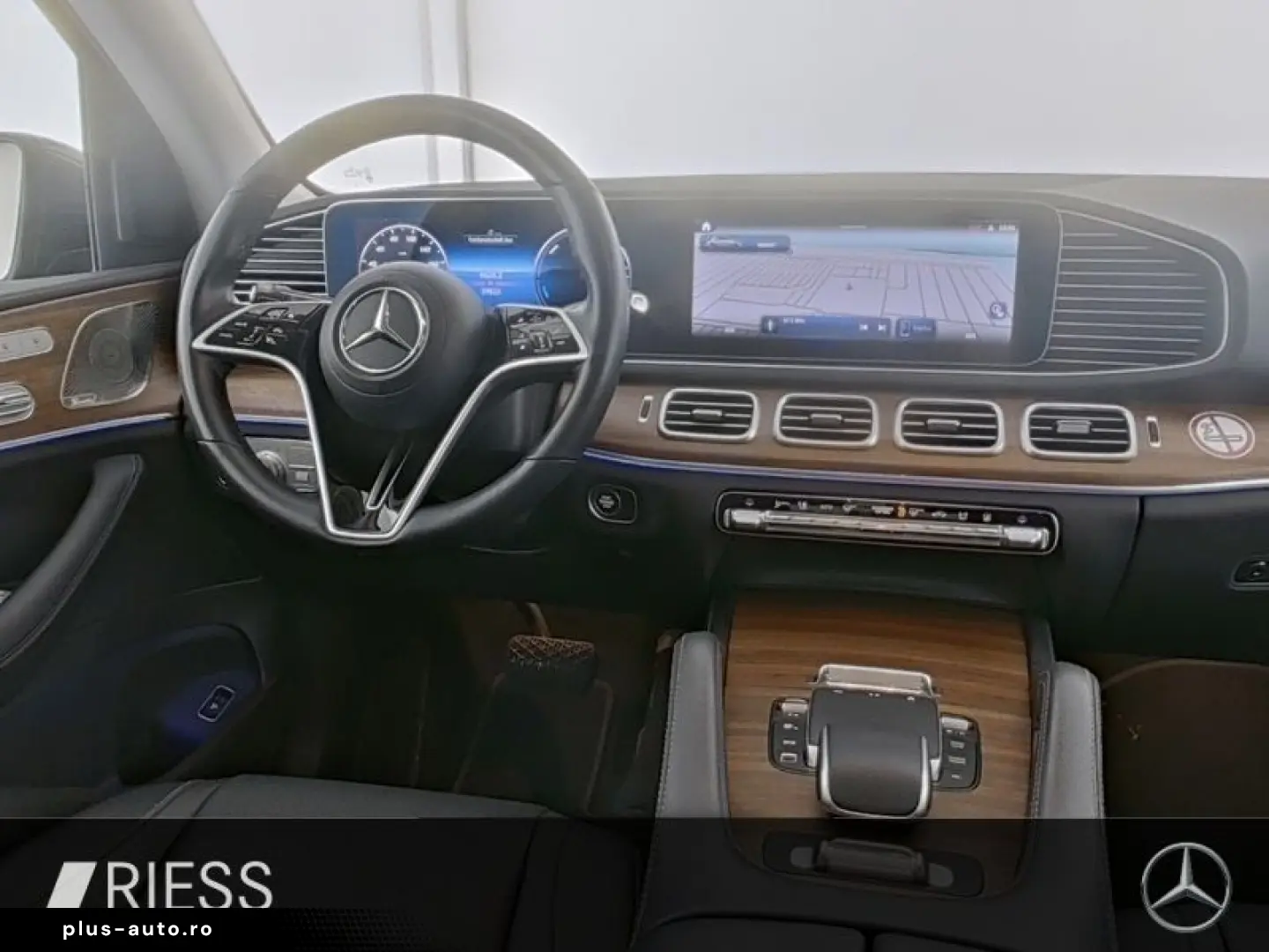 MERCEDES-BENZ GLE 350 de 4M AMG FAHRASSIST 360 PANO &hellip;