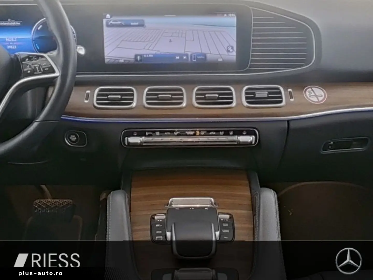 MERCEDES-BENZ GLE 350 de 4M AMG FAHRASSIST 360 PANO &hellip;