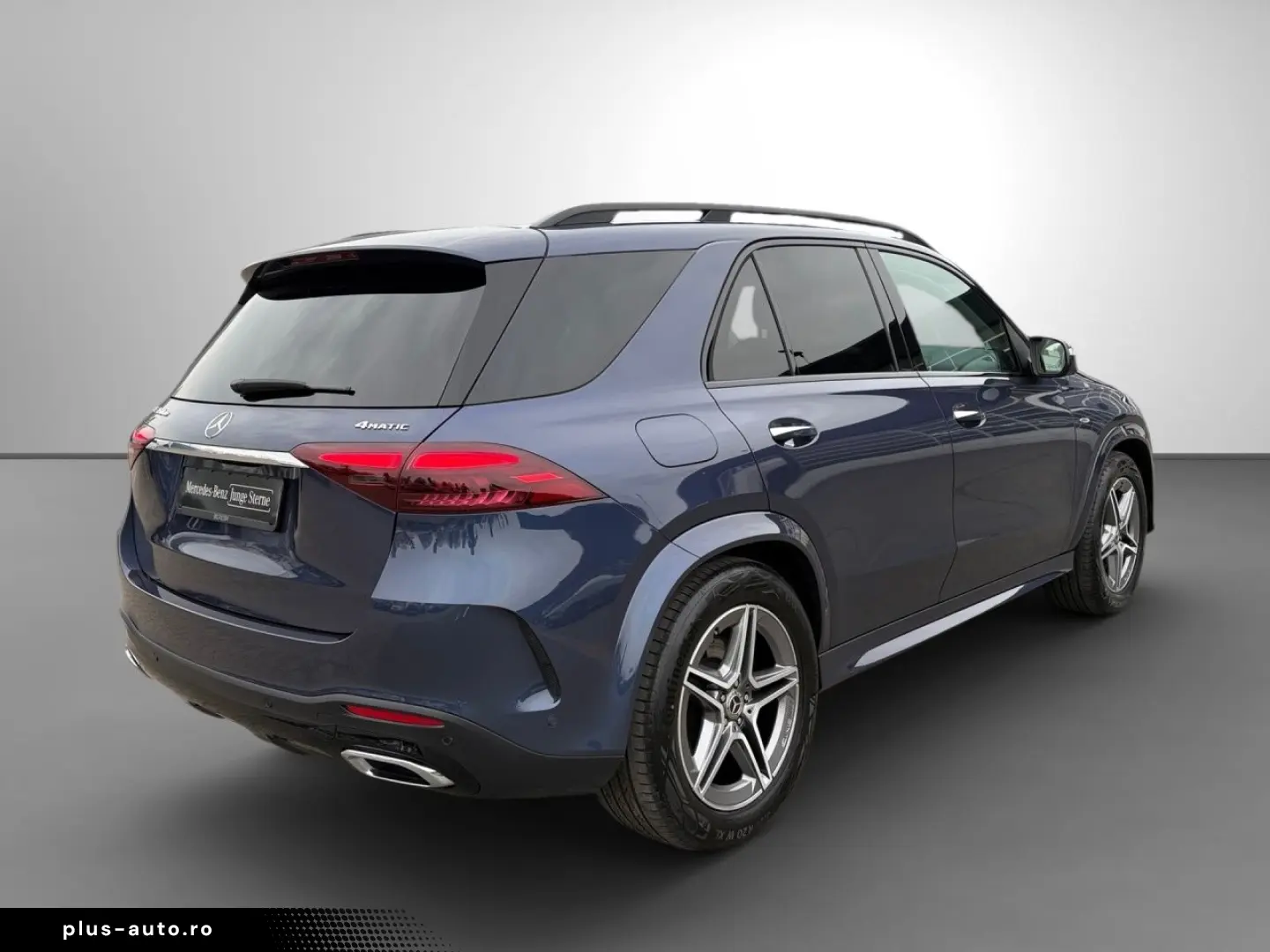 MERCEDES-BENZ GLE 350 de 4M AMG Night Pano AHK Distronic 360