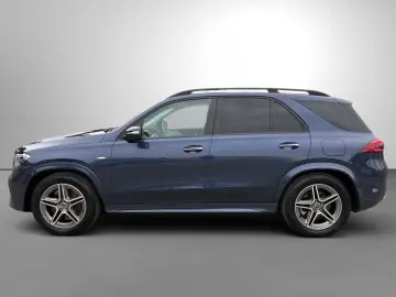MERCEDES-BENZ GLE 350 de 4M AMG Night Pano AHK Distronic 360