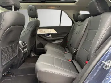 MERCEDES-BENZ GLE 350 de 4M AMG Night Pano AHK Distronic 360