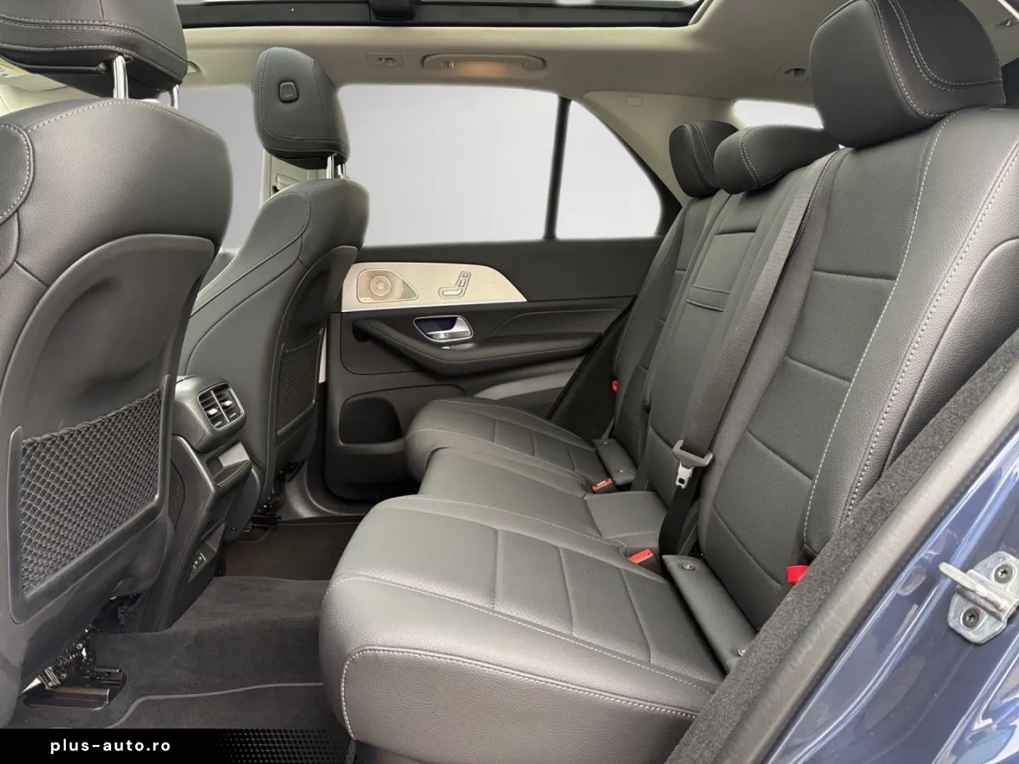 MERCEDES-BENZ GLE 350 de 4M AMG Night Pano AHK Distronic 360