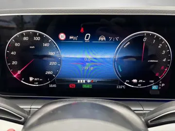 MERCEDES-BENZ GLE 350 de 4M AMG Night Pano AHK Distronic 360