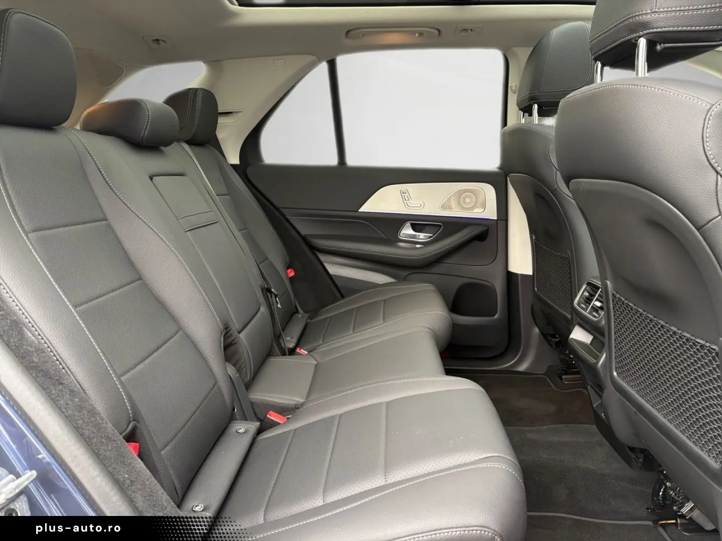 MERCEDES-BENZ GLE 350 de 4M AMG Night Pano AHK Distronic 360