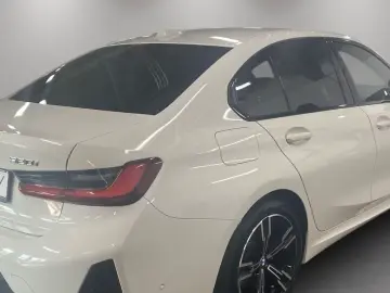 BMW 320i xDrive M Sport LiveCockpitProf Kamera HiFi