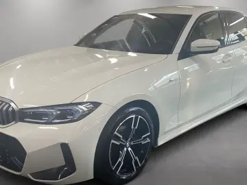 BMW 320i xDrive M Sport LiveCockpitProf Kamera HiFi