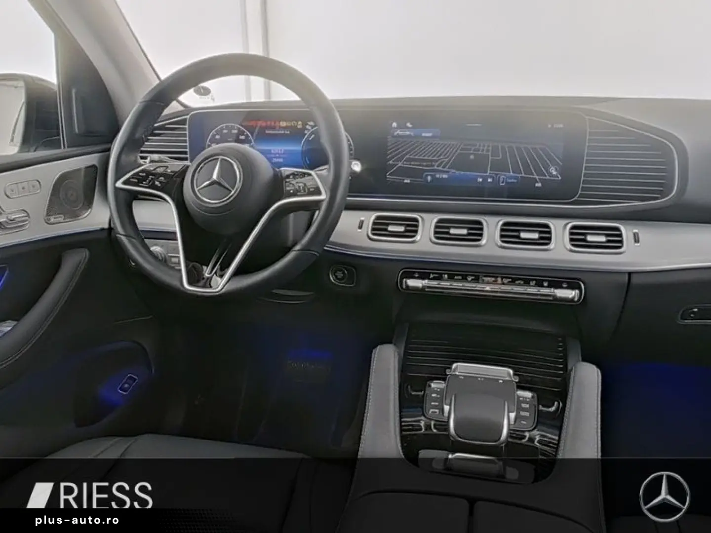 MERCEDES-BENZ GLE 350 de 4M AMG PANO AHK NIGHT MULTI&hellip;