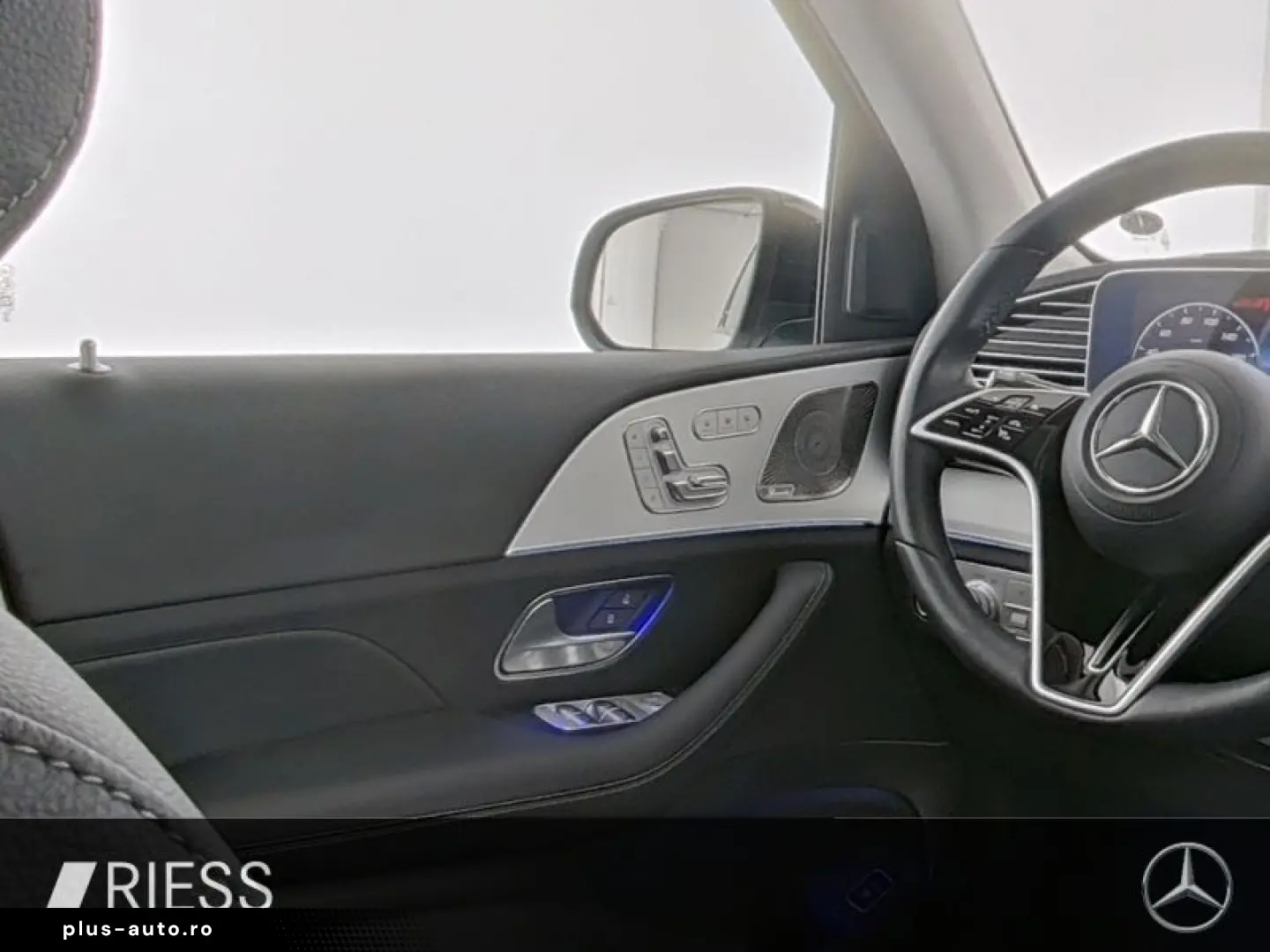 MERCEDES-BENZ GLE 350 de 4M AMG PANO AHK NIGHT MULTI&hellip;