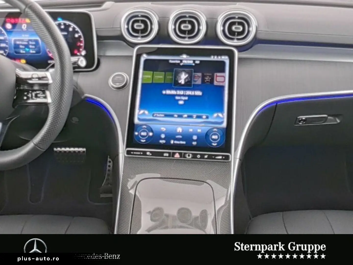 MERCEDES-BENZ CLE 300 4M AMG PremPlus Pano HUD Burm &hellip;