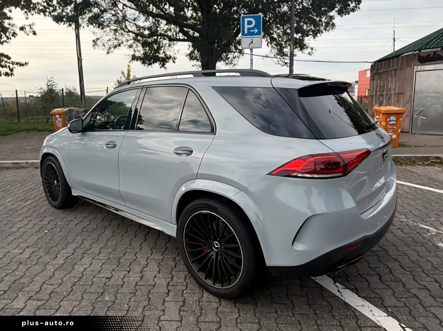 MERCEDES-BENZ GLE 400 d 4Matic AMG LINE PANO BURMESTER AHK