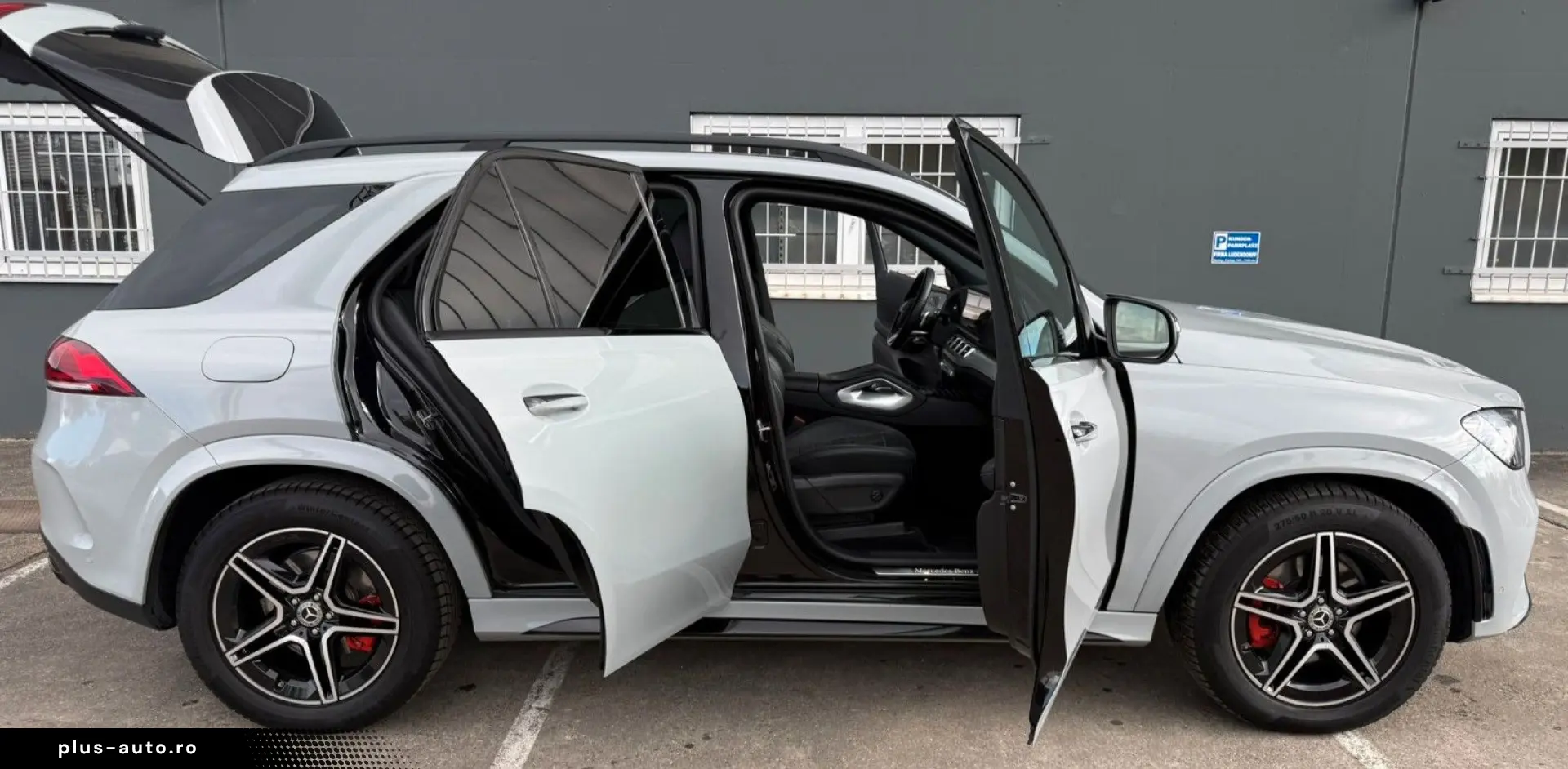 MERCEDES-BENZ GLE 400 d 4Matic AMG LINE PANO BURMESTER AHK