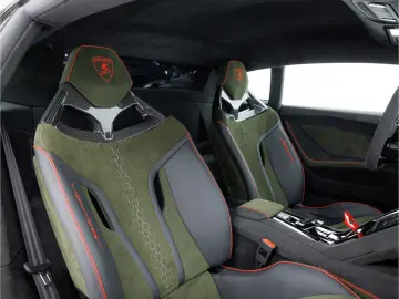 LAMBORGHINI Huracán Sterrato I Painted Livery I Front PPF