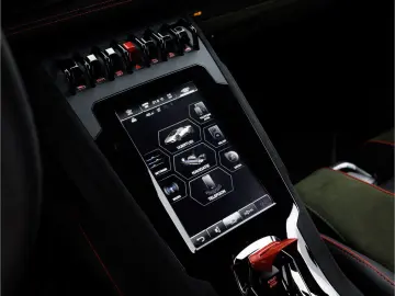 LAMBORGHINI Huracán Sterrato I Painted Livery I Front PPF