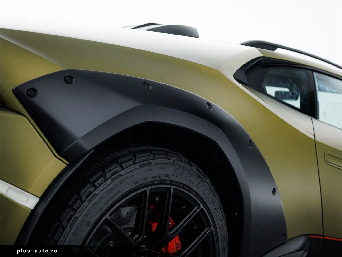 LAMBORGHINI Huracán Sterrato I Painted Livery I Front PPF