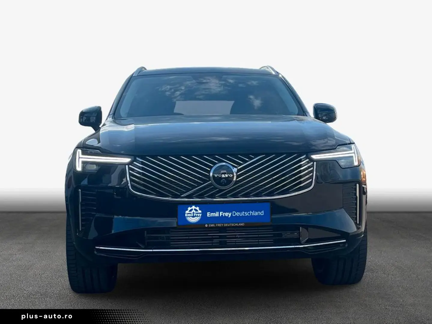 VOLVO XC90 T8 AWD Plug-in Hybrid Plus Bright Pano Fron