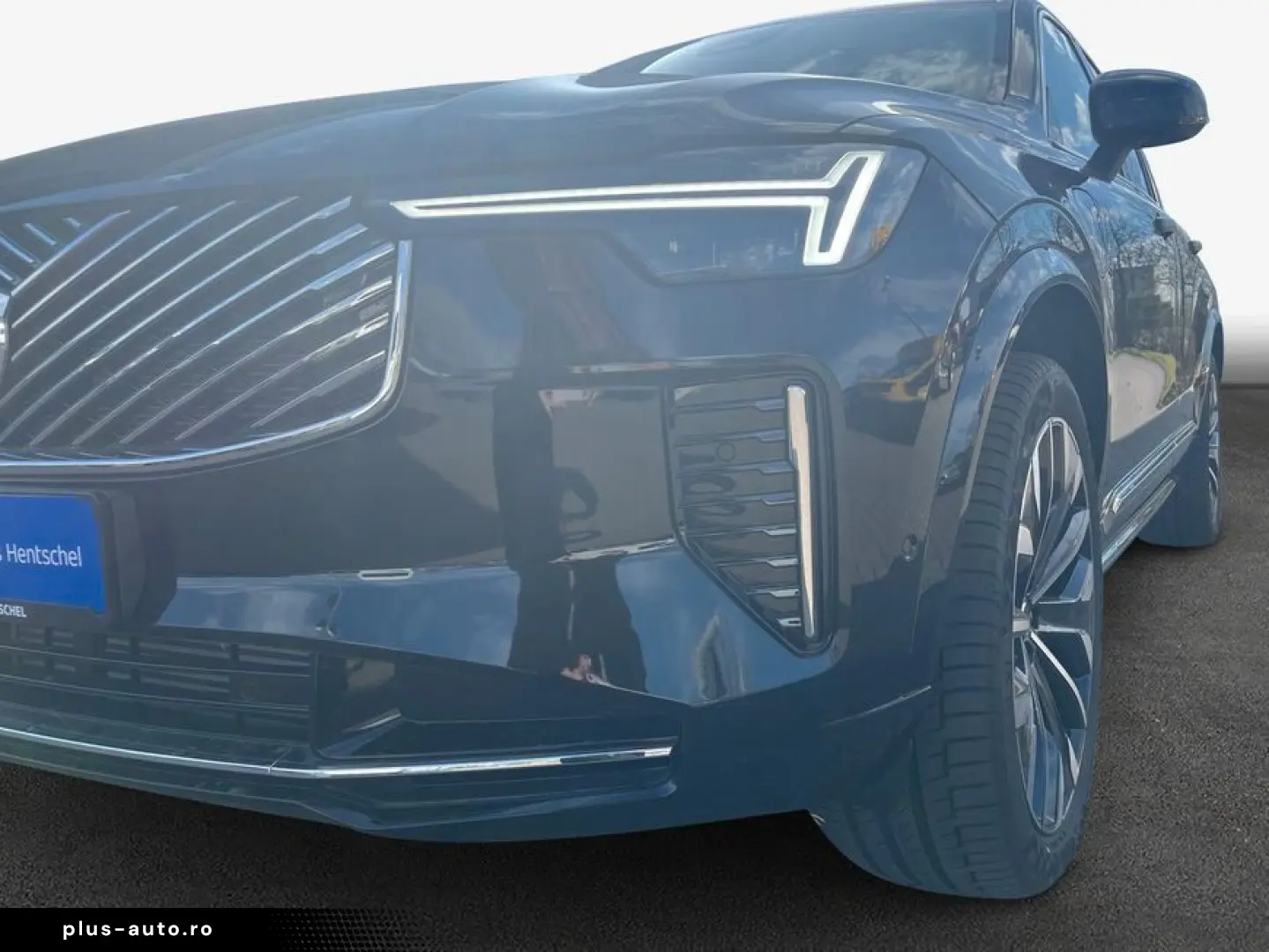 VOLVO XC90 T8 AWD Plug-in Hybrid Plus Bright Pano Fron