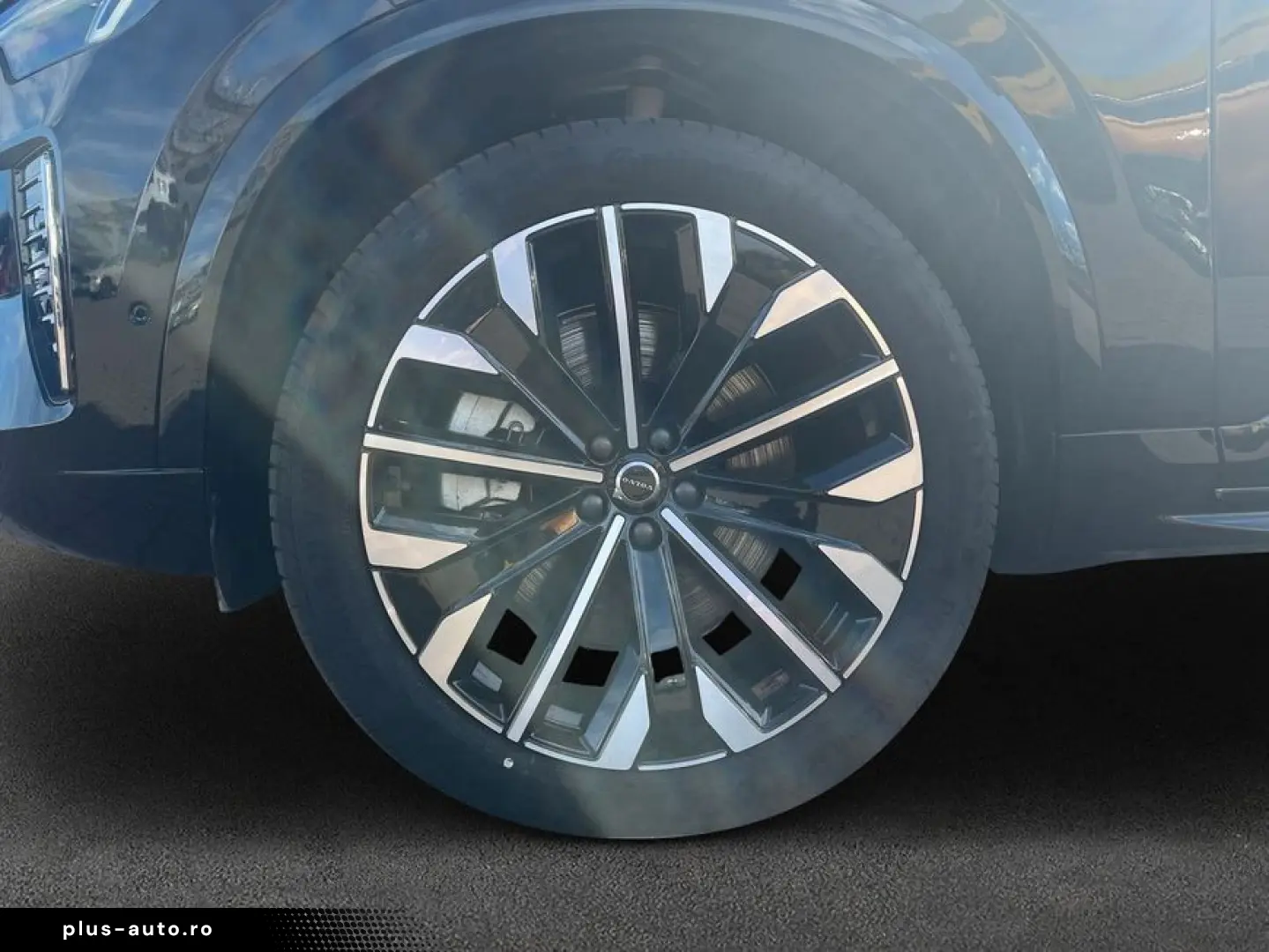 VOLVO XC90 T8 AWD Plug-in Hybrid Plus Bright Pano Fron