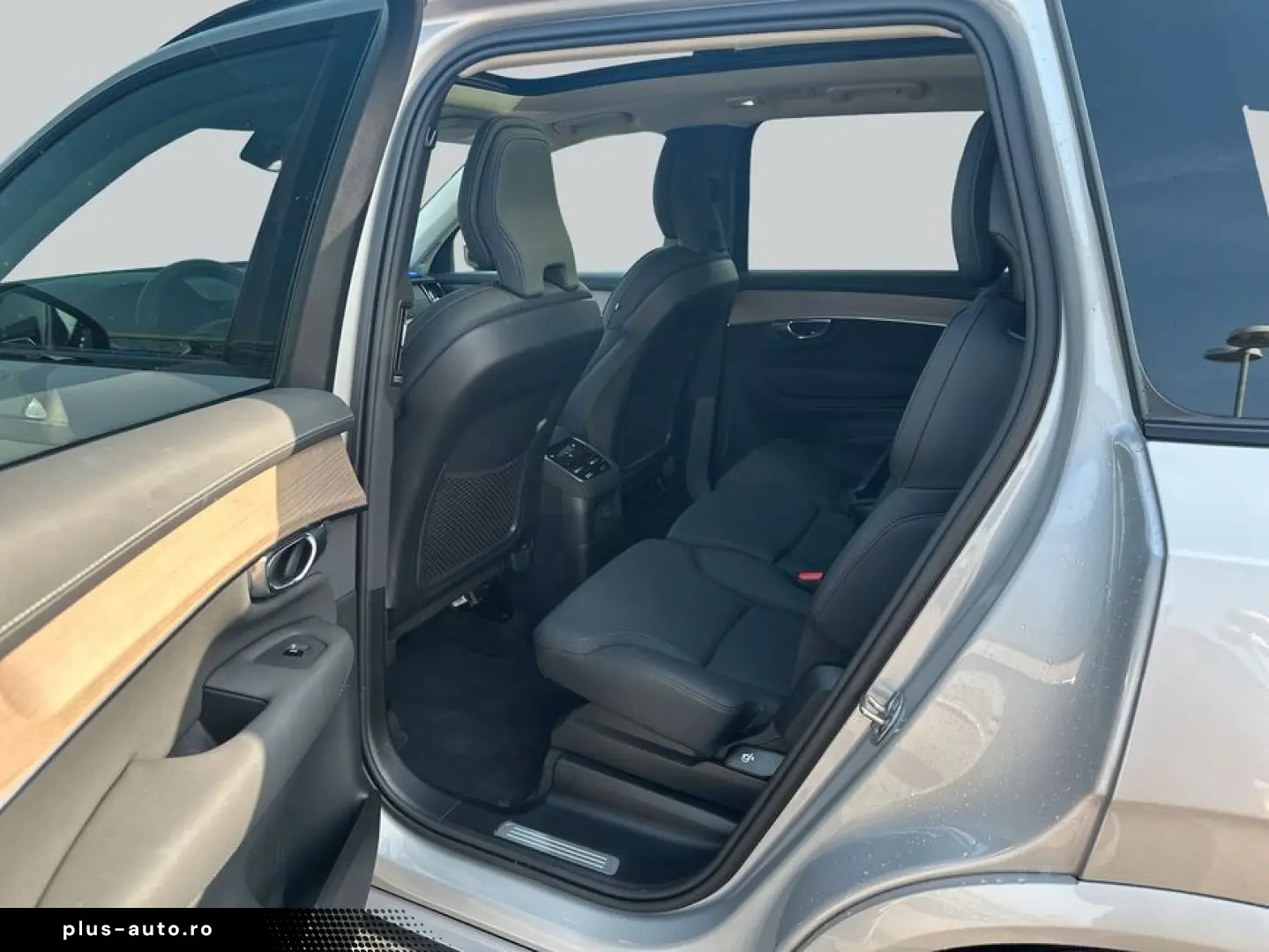 VOLVO XC90 T8 AWD Plug-in Hyb Plus Bright Pano 360 V P