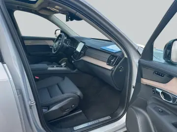 VOLVO XC90 T8 AWD Plug-in Hyb Plus Bright Pano 360 V P