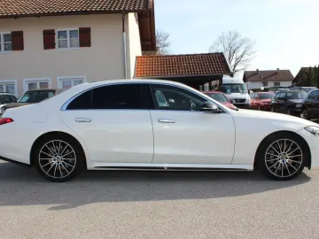 MERCEDES-BENZ S 500 4Matic Limousine AMG-line
