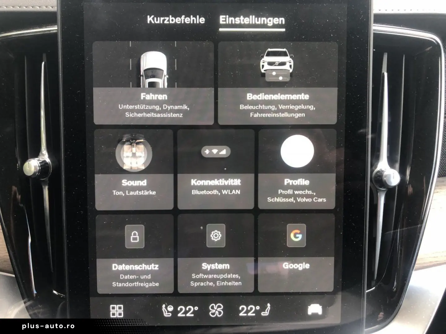 VOLVO XC90 T8 Recharge AWD Plus Bright Automatik