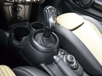 MINI Cooper S Resolute Edition 2.0 Aut. NAVI LED SHZ