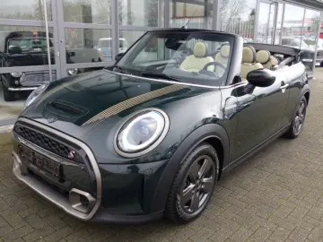MINI Cooper S Resolute Edition 2.0 Aut. NAVI LED SHZ