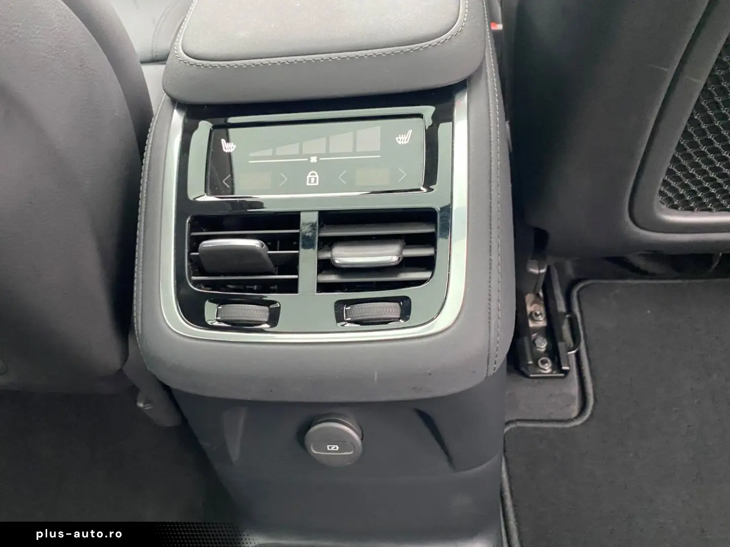 VOLVO XC90 T8 Plus Bright Memory HarmanKardon 360 Kame