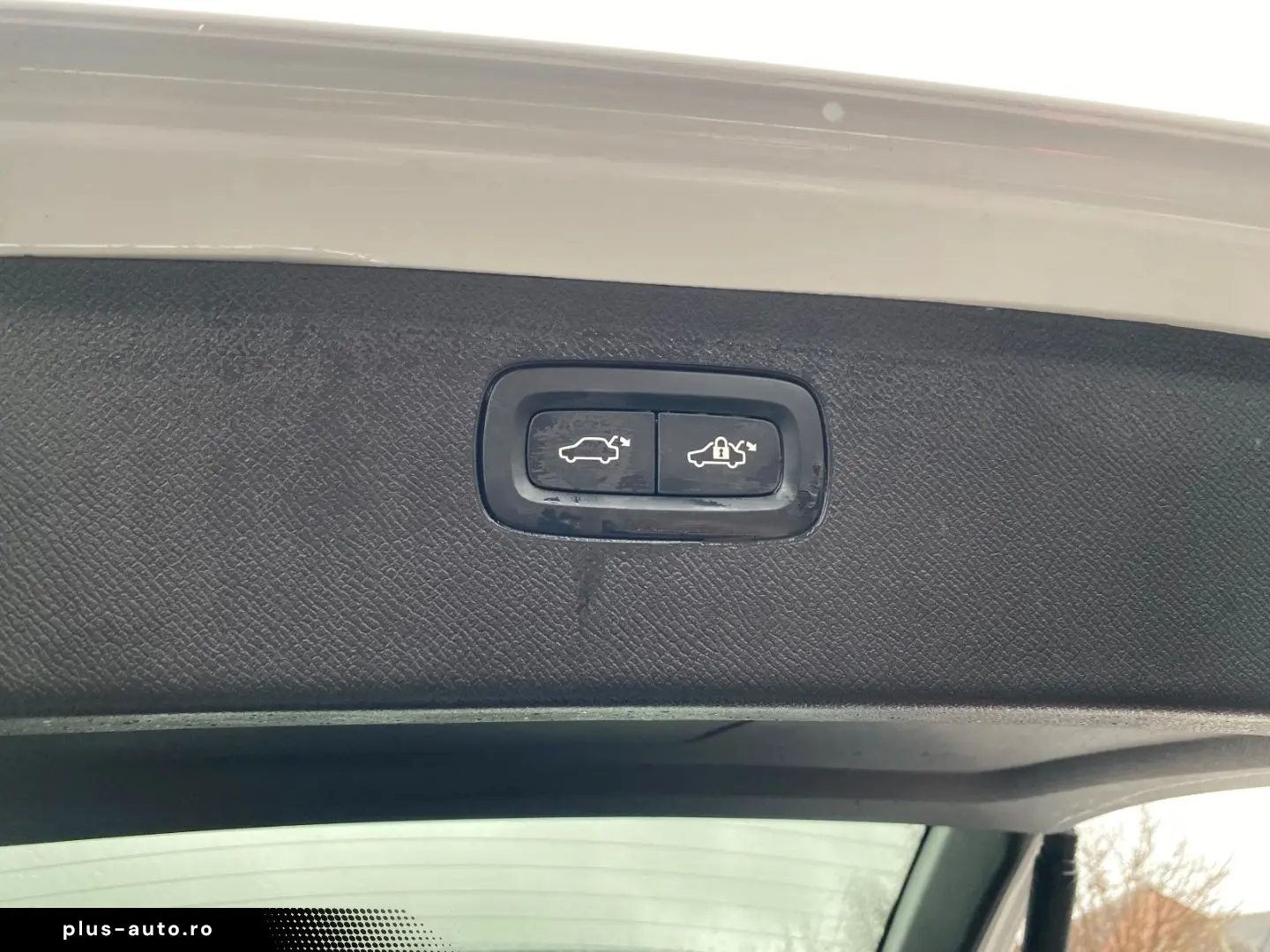 VOLVO XC90 T8 Plus Bright Memory HarmanKardon 360 Kame