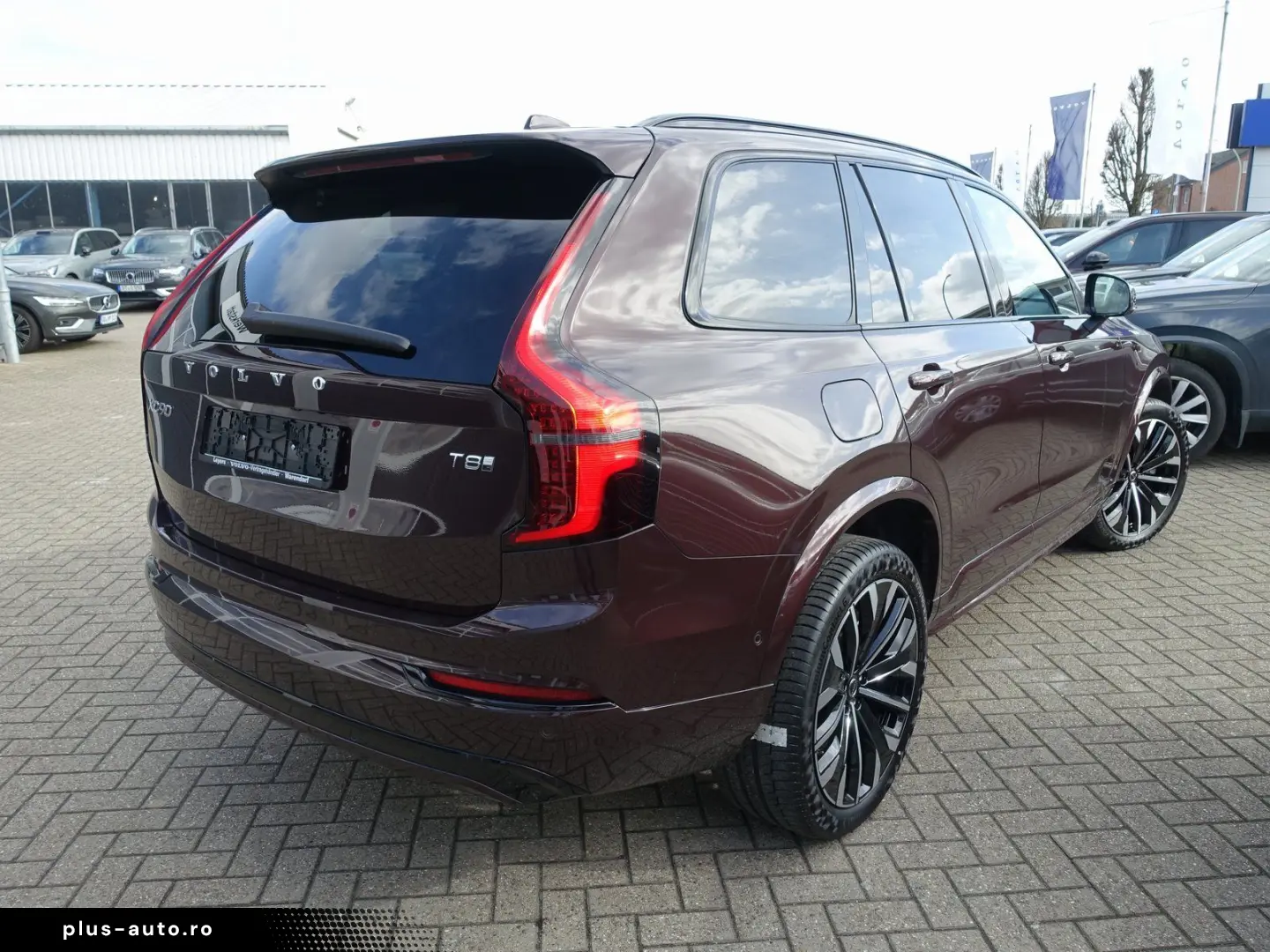 VOLVO XC90 Plus Dark T8 AWD Plug-in hybrid PANO 360