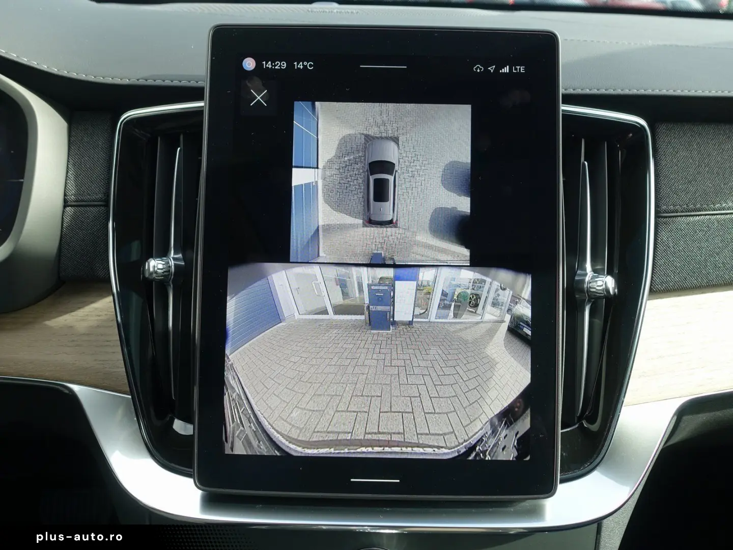 VOLVO XC90 Plus Dark T8 AWD Plug-in hybrid PANO 360