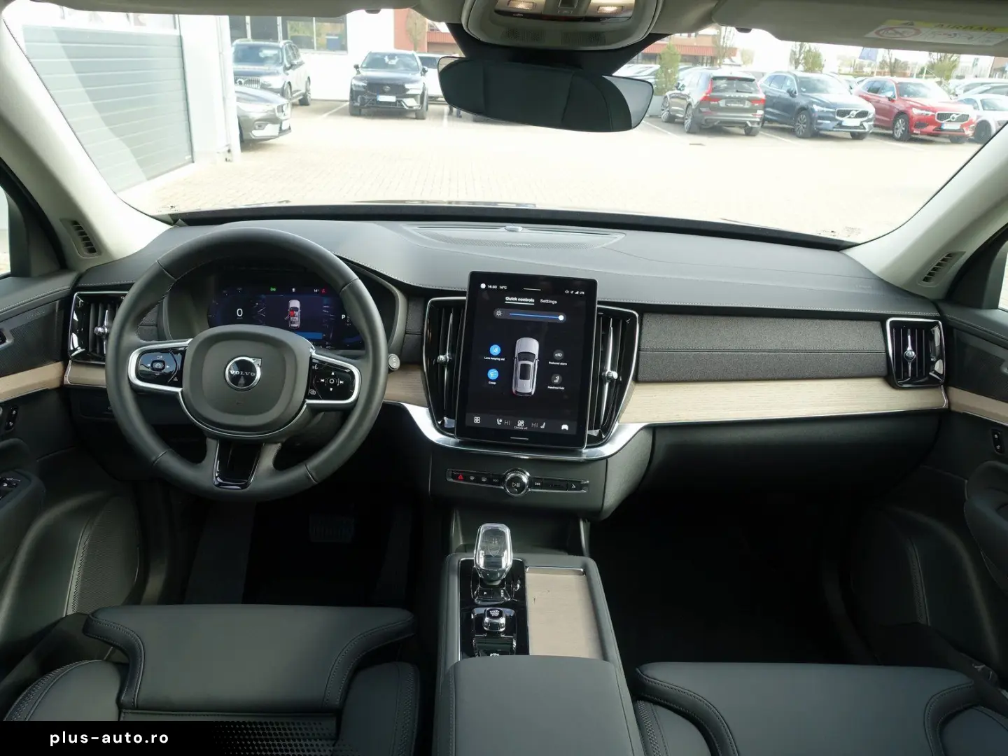VOLVO XC90 Plus Dark T8 AWD Plug-in hybrid PANO 360
