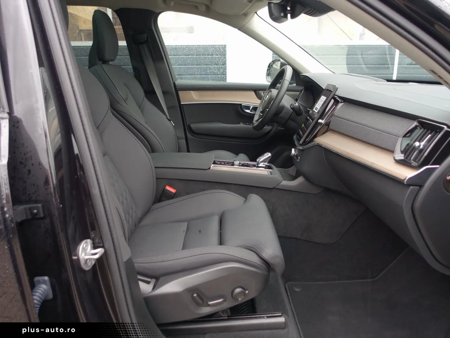 VOLVO XC90 Plus Bright T8 AWD Plug-in hybrid PANO HUD