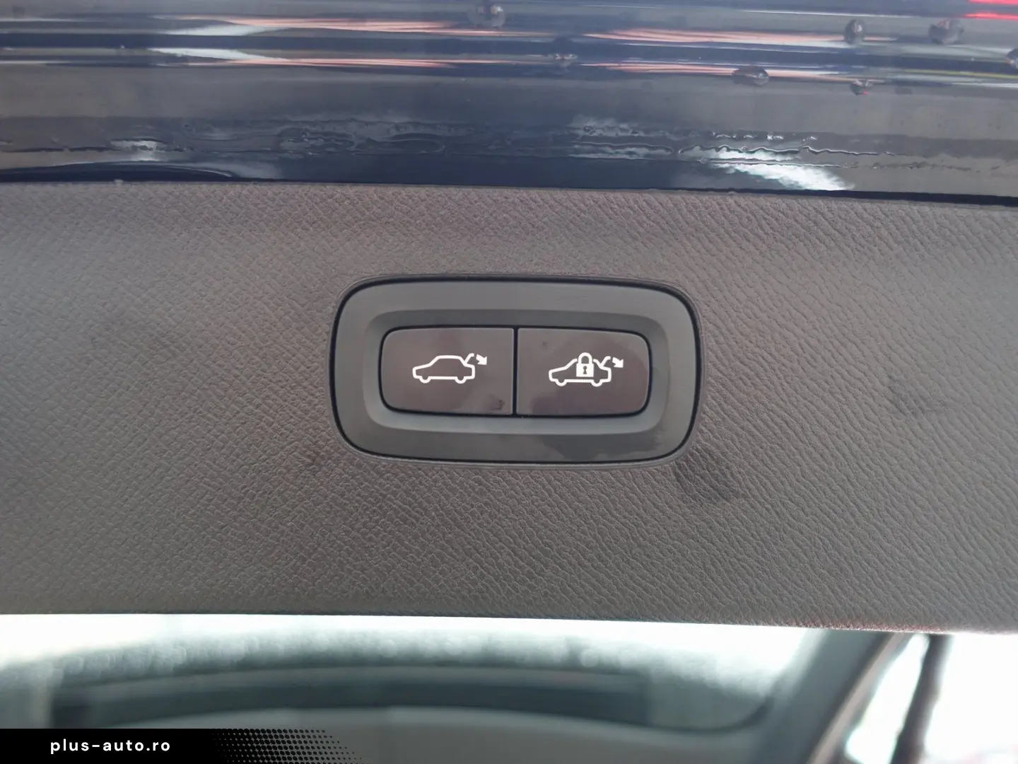 VOLVO XC90 Plus Bright T8 AWD Plug-in hybrid PANO HUD