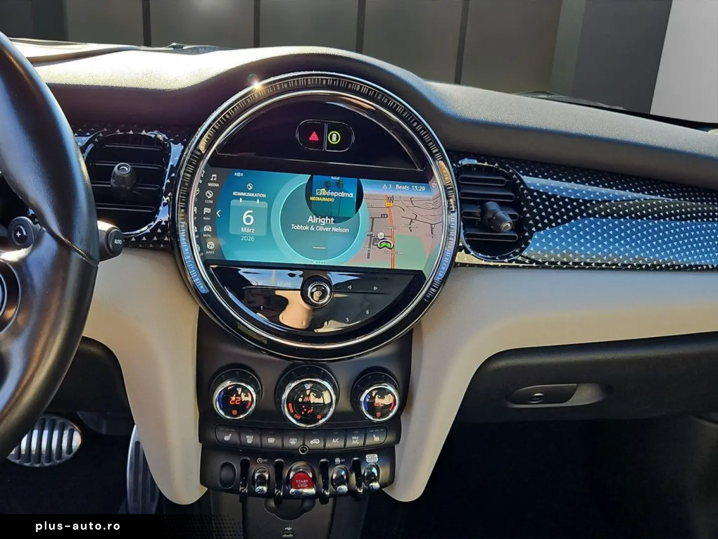 MINI John Cooper Works Cabrio LED NAVI HUD LEDER 18