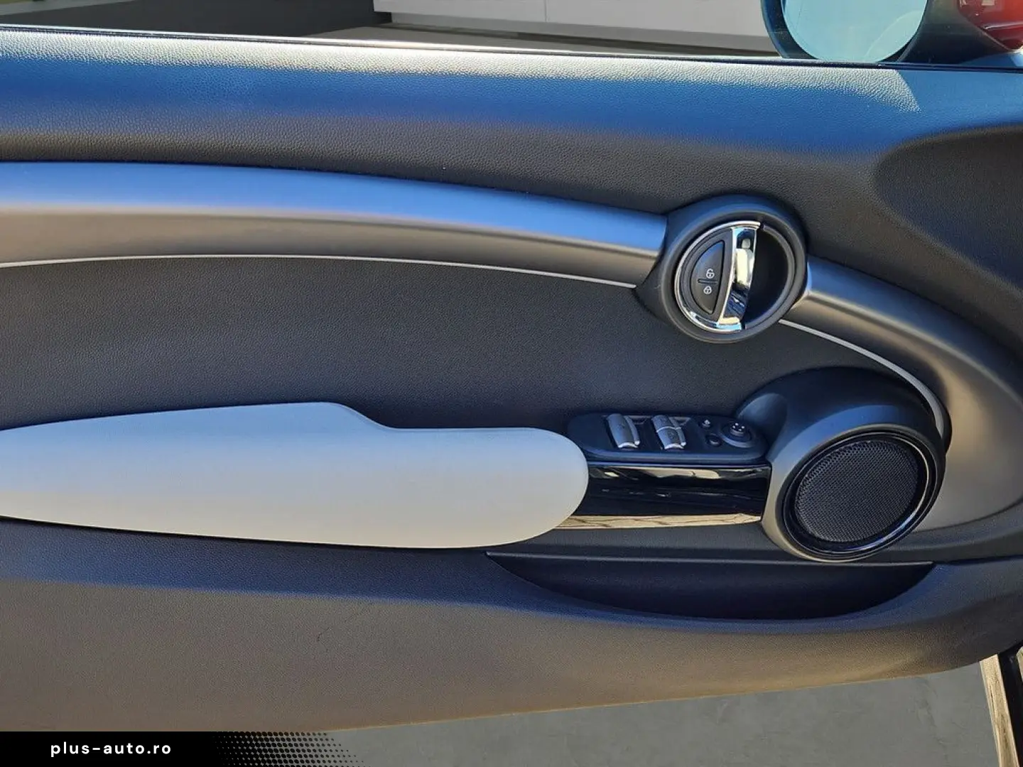 MINI John Cooper Works Cabrio LED NAVI HUD LEDER 18