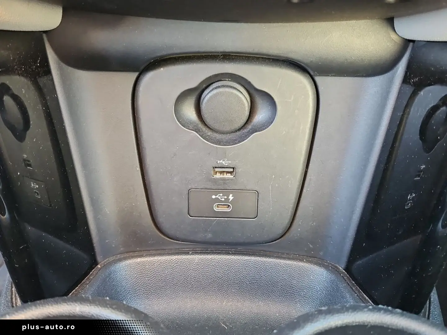 MINI John Cooper Works Cabrio LED NAVI HUD LEDER 18