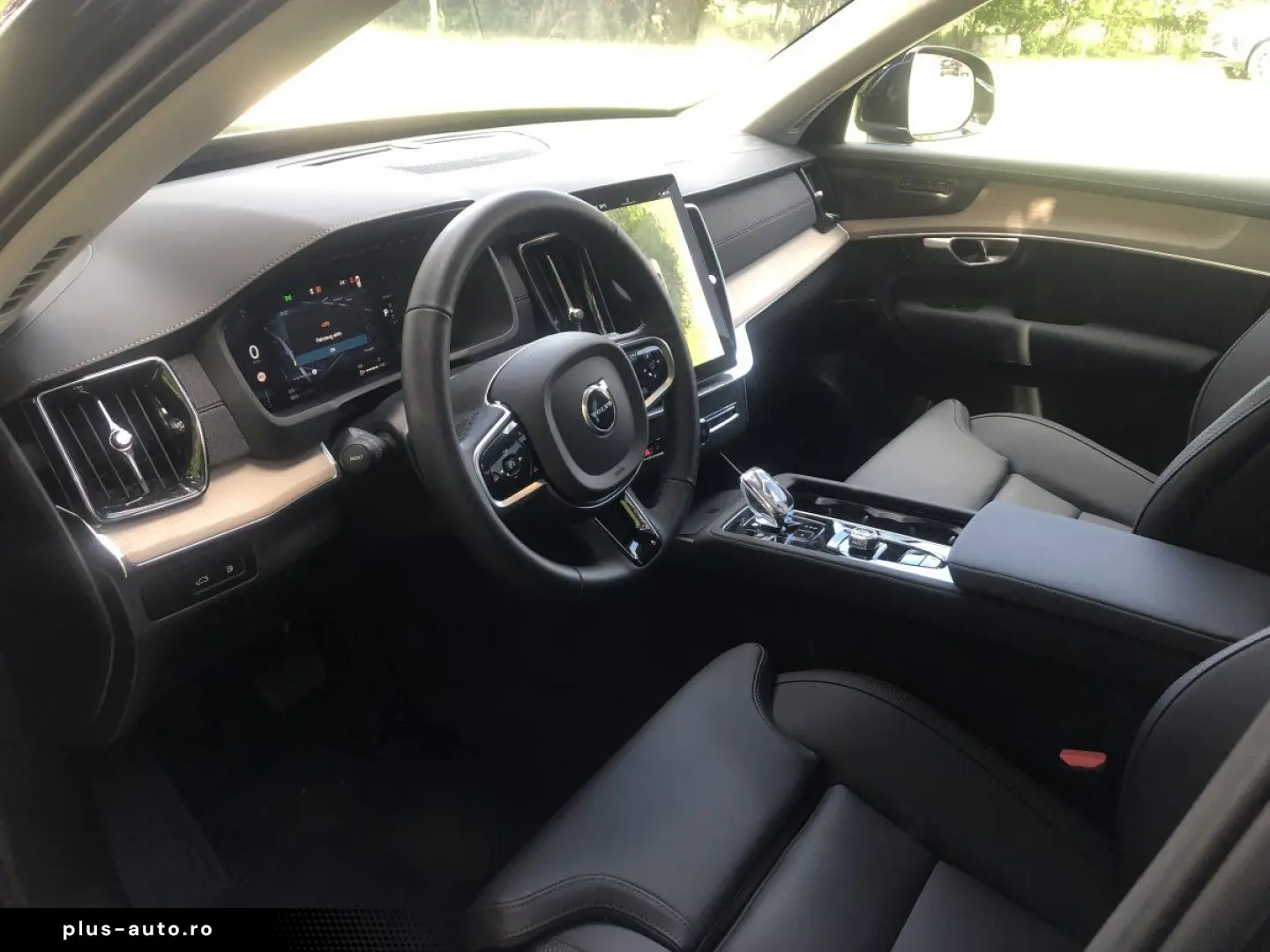 VOLVO XC90 T8 Recharge AWD Plus Bright Automatik