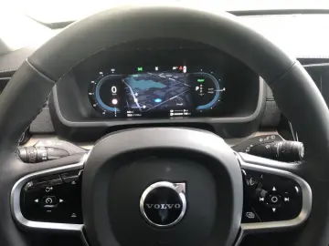 VOLVO XC90 T8 Recharge AWD Plus Bright Automatik