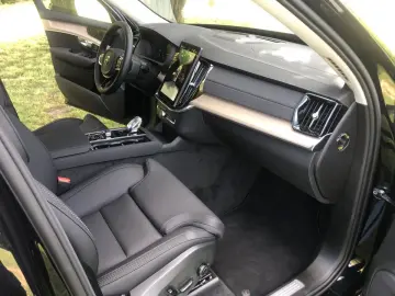 VOLVO XC90 T8 Recharge AWD Plus Bright Automatik