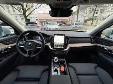 VOLVO XC90 T8 Plus Bright Facelift Head-Up PANO 360 VA