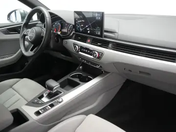 AUDI A5 Cabrio 40 TDI S tronic S line CarPlay Temp Ka